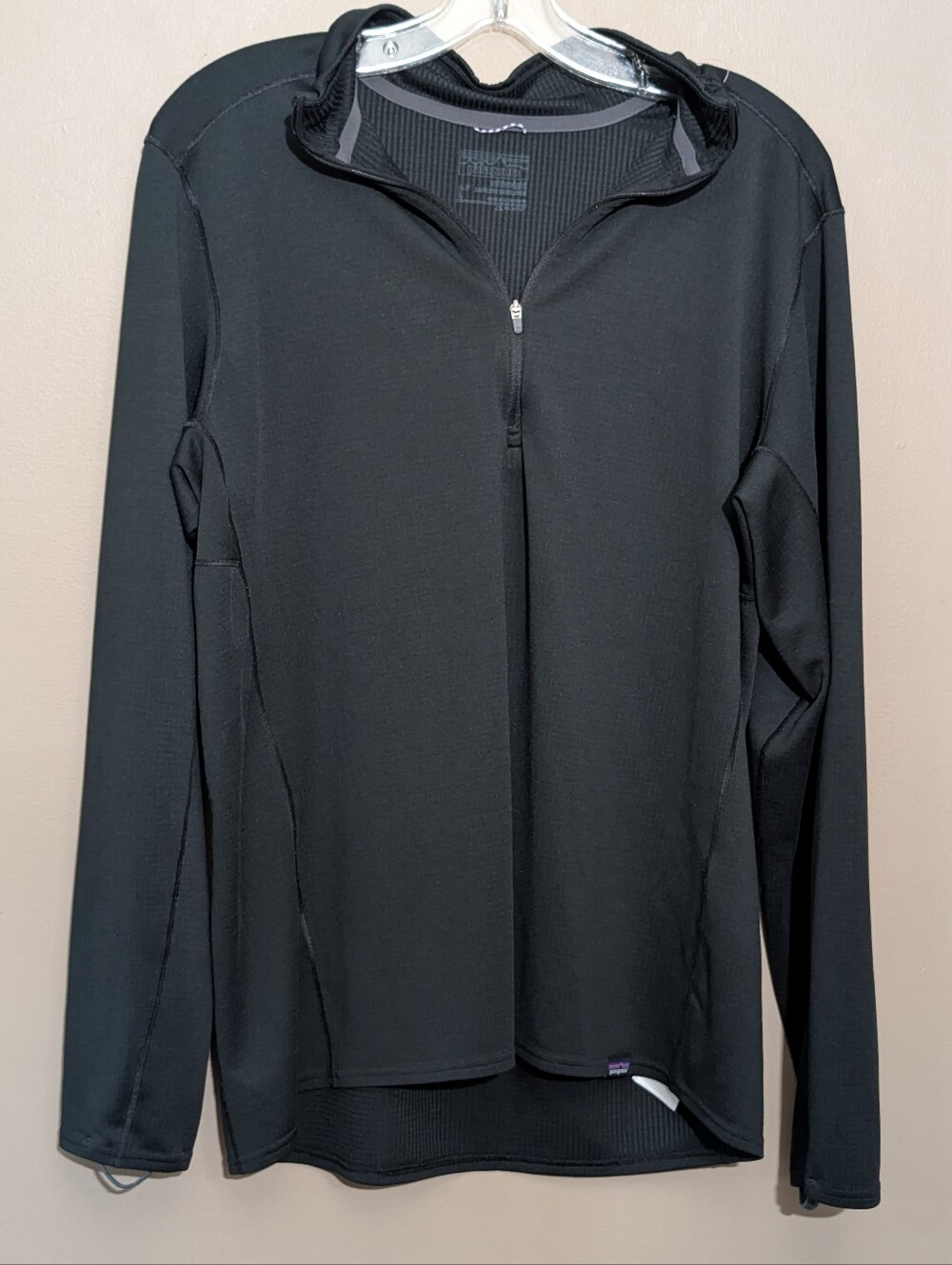 Men’s Patagonia Capilene Mid Weight base layer 1/4 zip